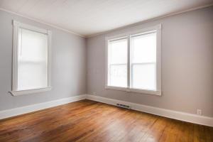 323 E Markison Ave, Columbus, OH 43207 photo 6