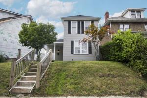 323 E Markison Ave, Columbus, OH 43207 photo 2