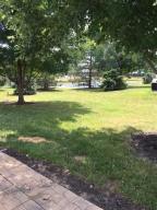  1975 Hoadley Dr #10D, Columbus, OH 43228 photo 4