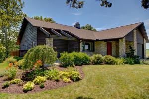 11641 Ballah Rd, Orient, OH 43146 photo 1