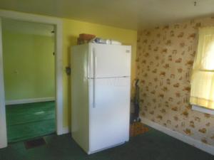 548 E Mound St, Circleville, OH 43113 photo 3
