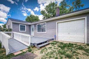 2454 E Howard Rd, Obetz, OH 43207 photo 2