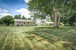 2454 E Howard Rd, Obetz, OH 43207 photo 12