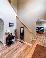 129 Chenango Dr, Powell, OH 43065 photo 2