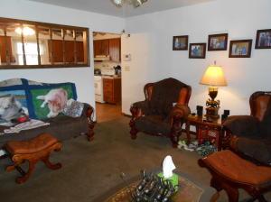 395 Cherokee Dr, Circleville, OH 43113 photo 6