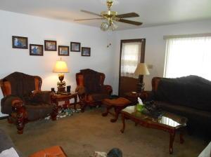 395 Cherokee Dr, Circleville, OH 43113 photo 4