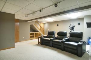 8833 Crampton Dr, Powell, OH 43065 photo 40