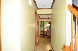 7435 Mapleleaf Blvd, Columbus, OH 43235 photo 4