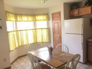 1606 E Turkey Run Dr, Newark, OH 43055 photo 9