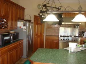 27466 Jackson Rd, Circleville, OH 43113 photo 5