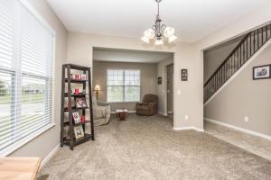 655 Cobblestone Dr, Delaware, OH 43015 photo 6