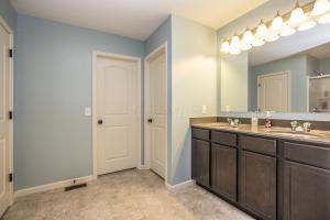 655 Cobblestone Dr, Delaware, OH 43015 photo 13