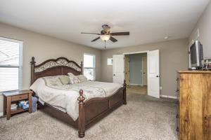 655 Cobblestone Dr, Delaware, OH 43015 photo 11