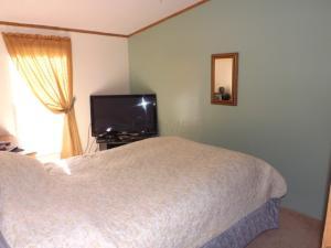 18829 Griffith Rd, Logan, OH 43138 photo 12