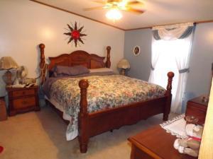18829 Griffith Rd, Logan, OH 43138 photo 11