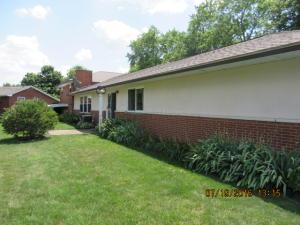 232 Greer Dr E, Newark, OH 43055 photo 2