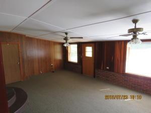 192 Ruth Ave, Logan, OH 43138 photo 4