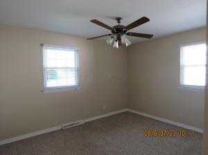 192 Ruth Ave, Logan, OH 43138 photo 11