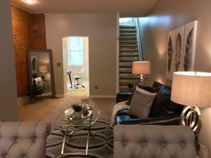 177 E Mithoff St, Columbus, OH 43206 photo 4