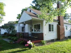 825 S Hampton Rd, Columbus, OH 43227 photo 1