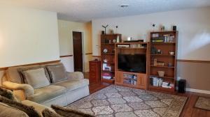 220 W Main St, Waldo, OH 43356 photo 18