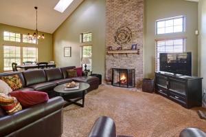 5863 Haddingtonshire Ln, Dublin, OH 43016 photo 2
