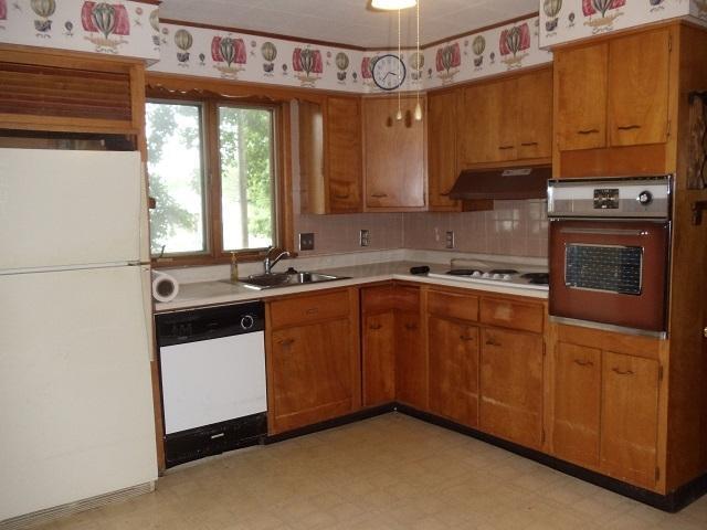 358 E Main St, Lancaster, OH 43130 photo 7