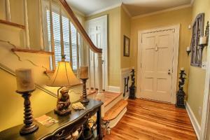 116 E Union St, Circleville, OH 43113 photo 5