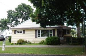 708 Deacon St, Hebron, OH 43025 photo 2