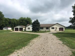 1812 Warner Huffer Rd, Circleville, OH 43113 photo 1