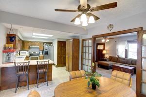 145 E Pacemont Rd, Columbus, OH 43202 photo 10