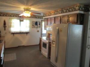 776 Laura Dr, Marion, OH 43302 photo 5