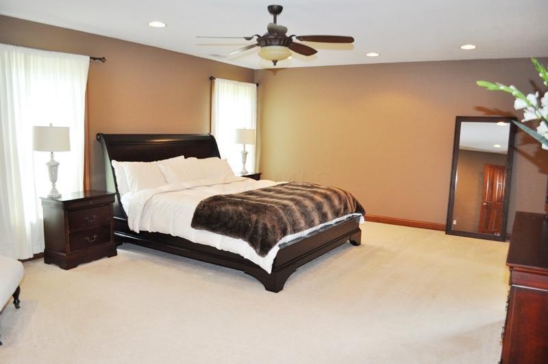 404 E Cliff St, Baltimore, OH 43105 photo 20