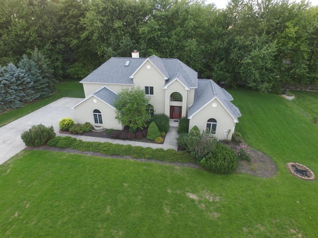 217 Hideaway Dr, Kenton, OH 43326 photo 1