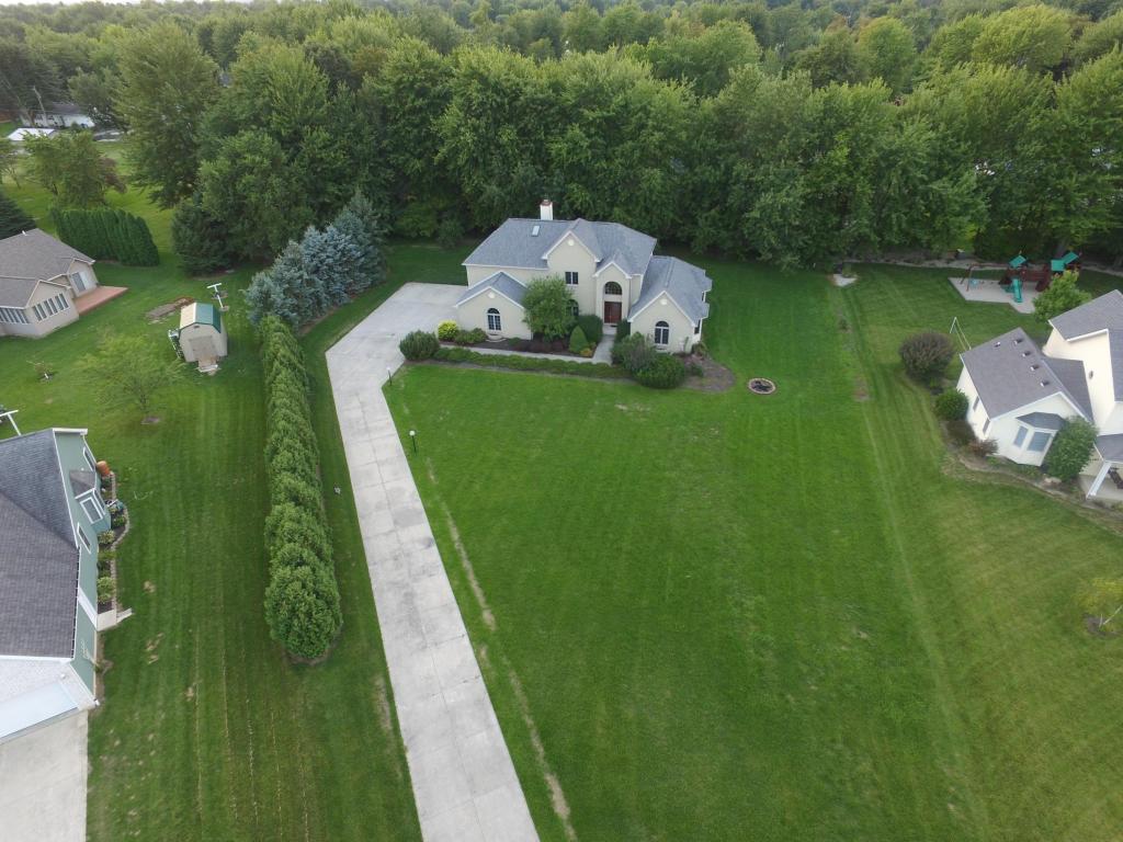 217 Hideaway Dr, Kenton, OH 43326 photo 2