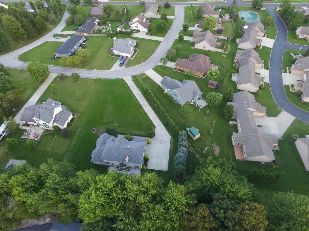 217 Hideaway Dr, Kenton, OH 43326 photo 3