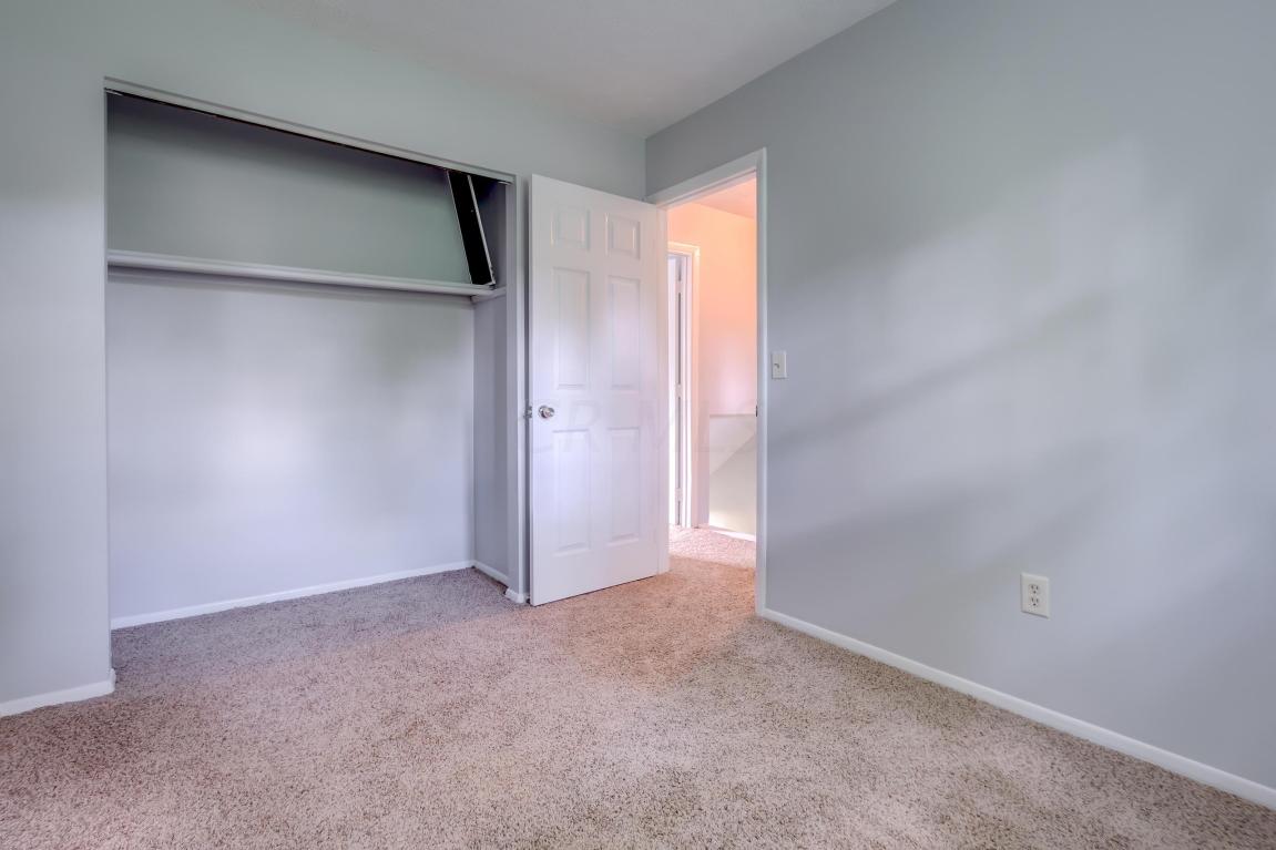 3352 Everson Rd W, Columbus, OH 43232 photo 14