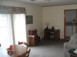 60 Gregory Dr, Newark, OH 43055 photo 9