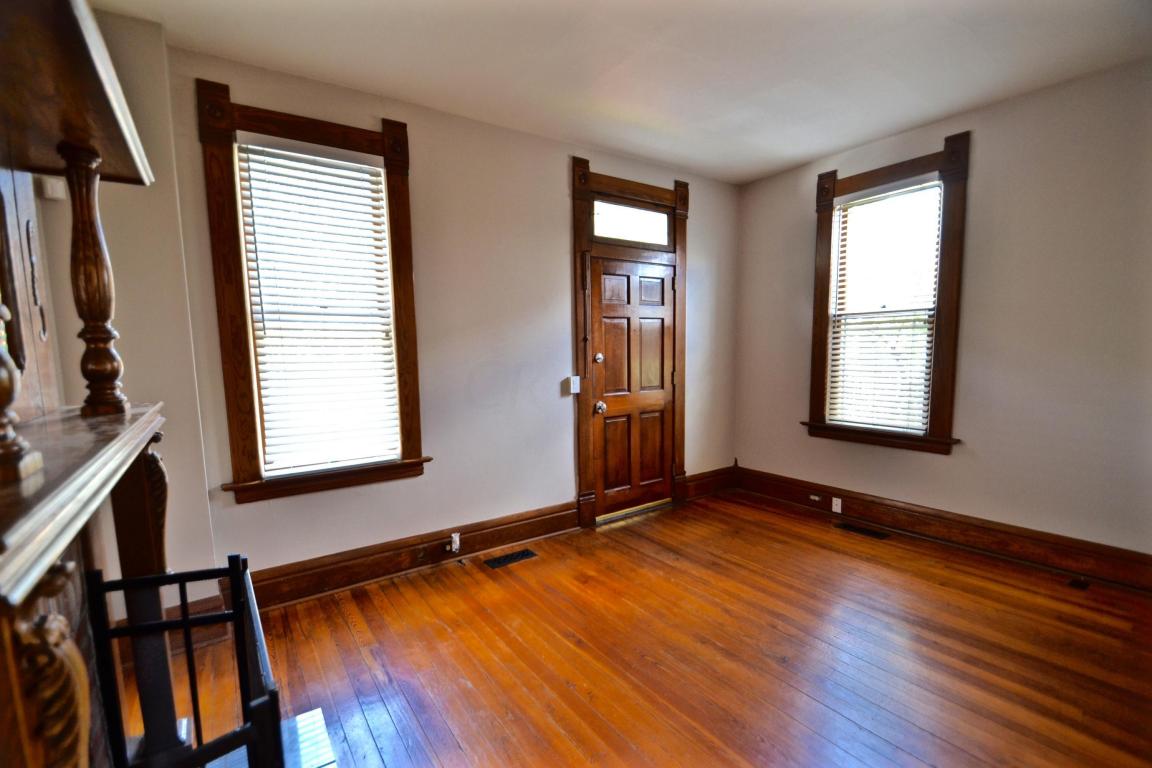 119 E Kossuth St, Columbus, OH 43206 photo 8
