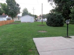 674 E Allen St, Lancaster, OH 43130 photo 3