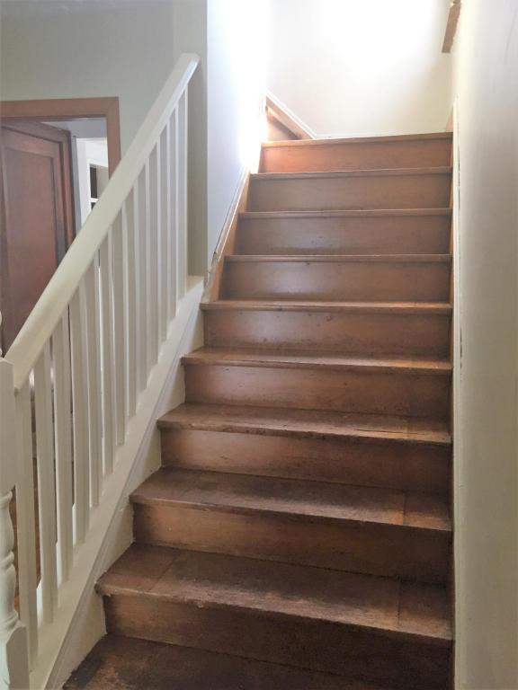 141 E Morrill Ave, Columbus, OH 43207 photo 7