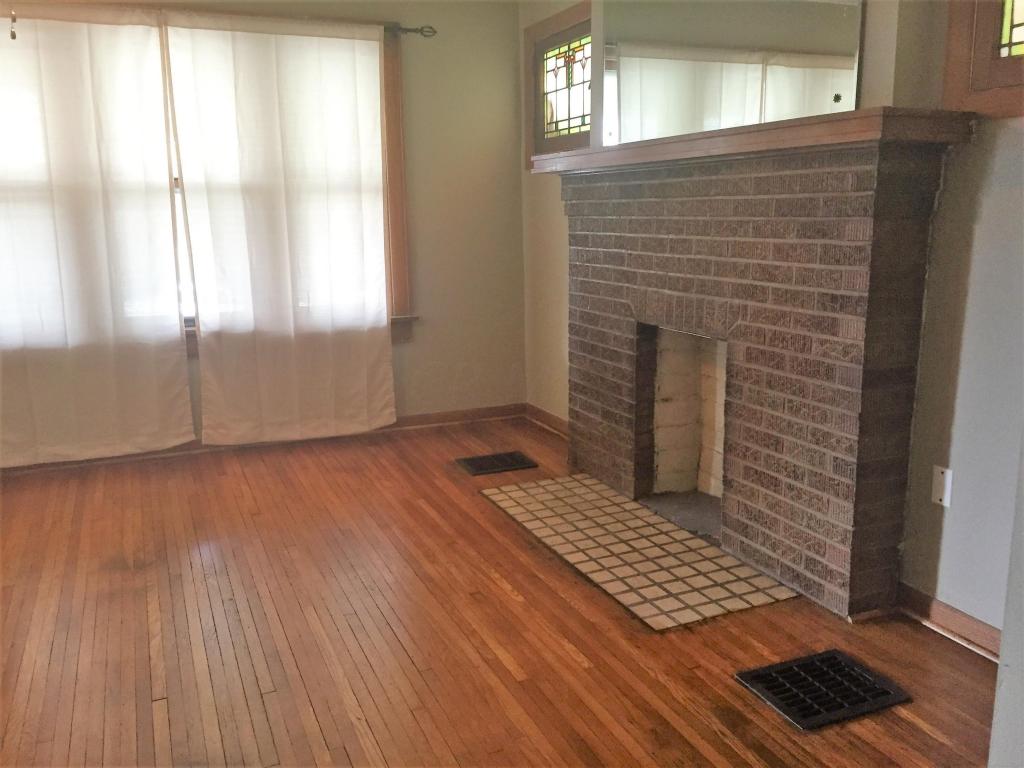 141 E Morrill Ave, Columbus, OH 43207 photo 4