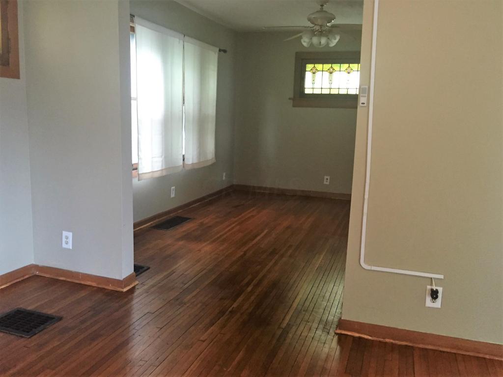 141 E Morrill Ave, Columbus, OH 43207 photo 5