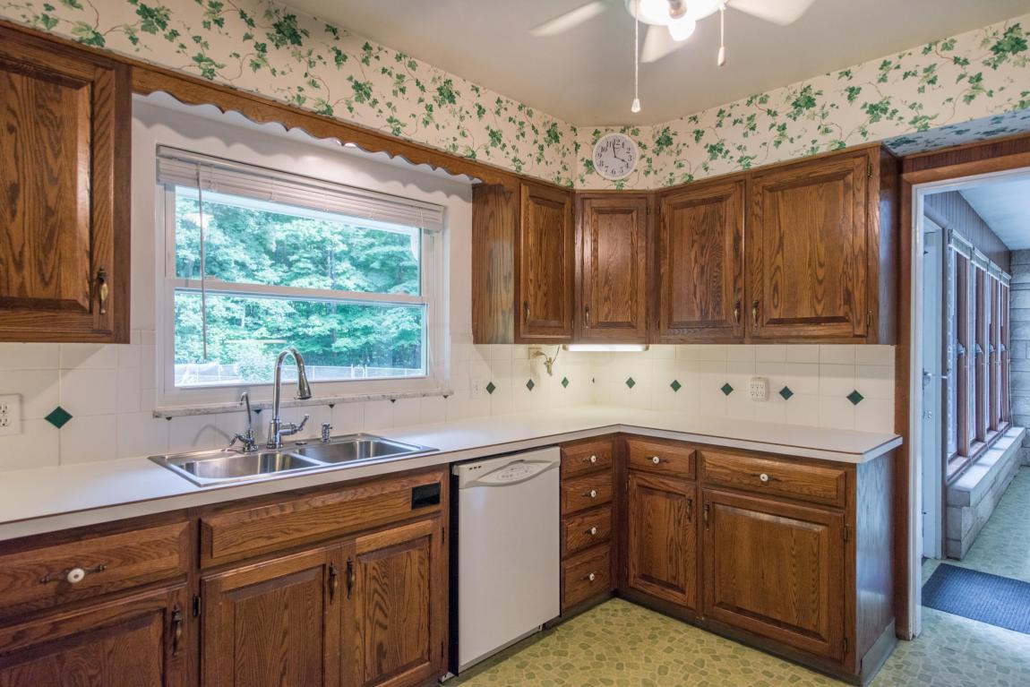 5880 Beechview Dr E, Worthington, OH 43085 photo 12