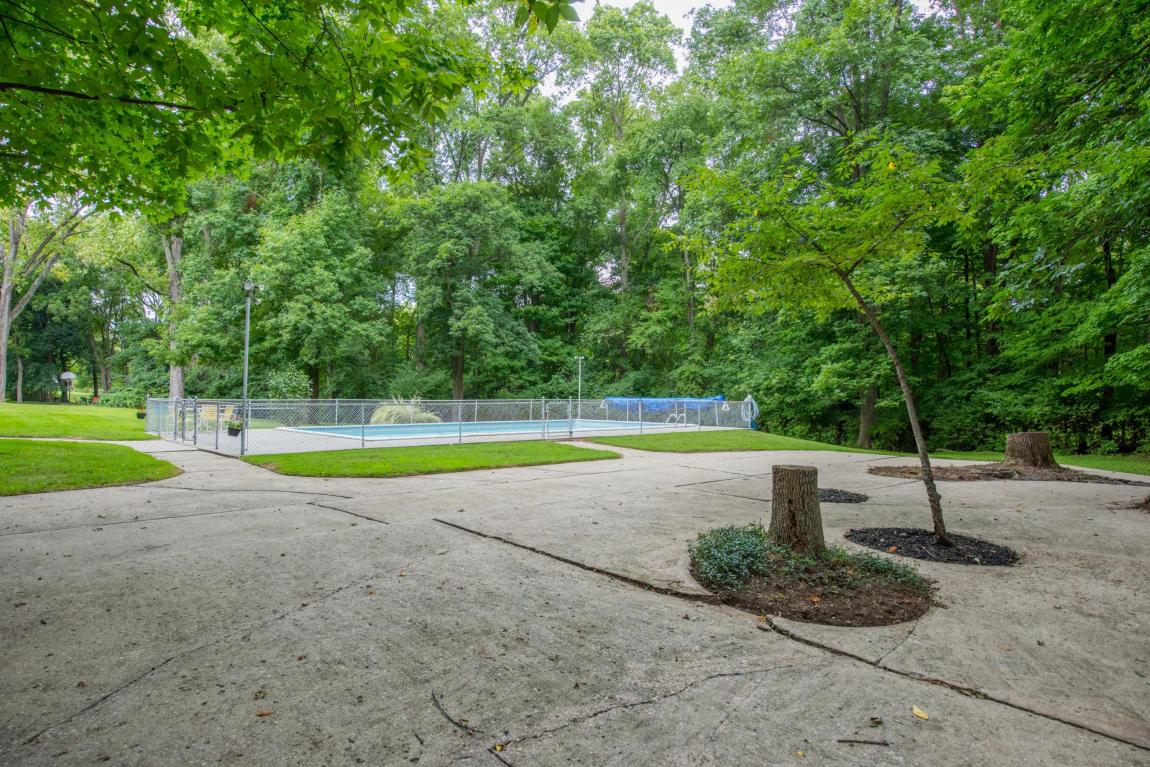 5880 Beechview Dr E, Worthington, OH 43085 photo 50