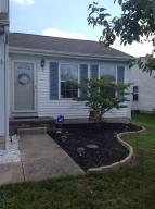1042 Crossbrook Blvd, Galloway, OH 43119 photo 3