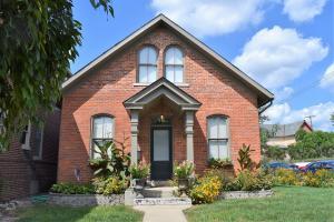 76 E 3rd Ave, Columbus, OH 43201 photo 2