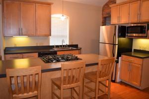76 E 3rd Ave, Columbus, OH 43201 photo 11