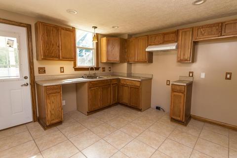 575 E Kossuth St, Columbus, OH 43206 photo 8