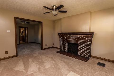 575 E Kossuth St, Columbus, OH 43206 photo 4